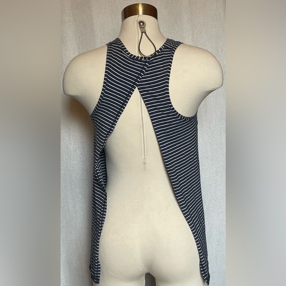 Lululemon Modern Stripe Heathered Hero - Picture 4 of 5